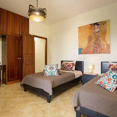 Four Seasons Ferienhaus *
