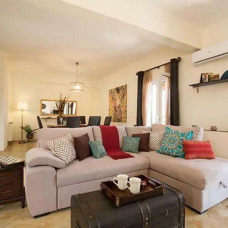 Four Seasons Holiday home